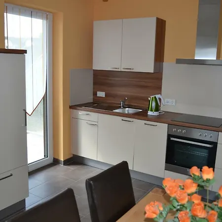 Gaestehaus Weingut Mathy-schanz